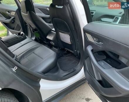 Белый Ягуар I-Pace, объемом двигателя 0 л и пробегом 23 тыс. км за 30800 $, фото 21 на Automoto.ua
