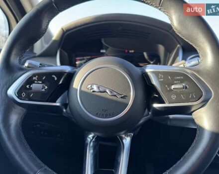 Белый Ягуар I-Pace, объемом двигателя 0 л и пробегом 81 тыс. км за 23500 $, фото 21 на Automoto.ua