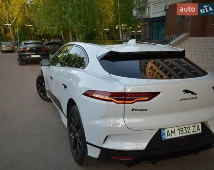 Белый Ягуар I-Pace, объемом двигателя 0 л и пробегом 61 тыс. км за 25000 $, фото 16 на Automoto.ua
