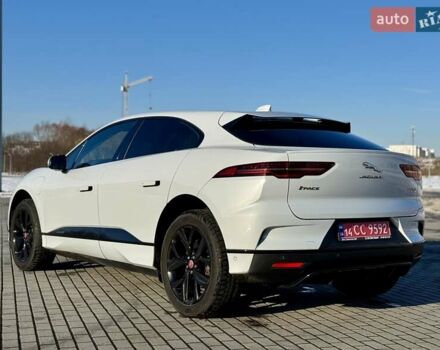 Белый Ягуар I-Pace, объемом двигателя 0 л и пробегом 81 тыс. км за 23500 $, фото 11 на Automoto.ua