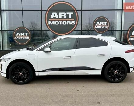 Белый Ягуар I-Pace, объемом двигателя 0 л и пробегом 105 тыс. км за 24999 $, фото 12 на Automoto.ua