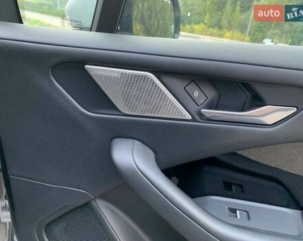 Белый Ягуар I-Pace, объемом двигателя 0 л и пробегом 23 тыс. км за 30800 $, фото 12 на Automoto.ua