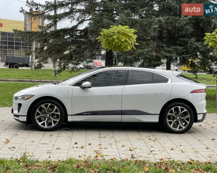 Білий Ягуар I-Pace, об'ємом двигуна 0 л та пробігом 64 тис. км за 24900 $, фото 4 на Automoto.ua