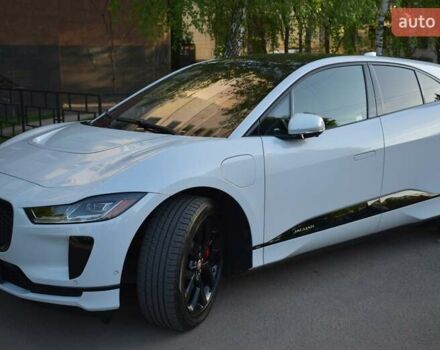 Белый Ягуар I-Pace, объемом двигателя 0 л и пробегом 61 тыс. км за 25000 $, фото 14 на Automoto.ua