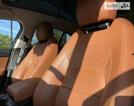 Белый Ягуар I-Pace, объемом двигателя 0 л и пробегом 54 тыс. км за 31999 $, фото 16 на Automoto.ua