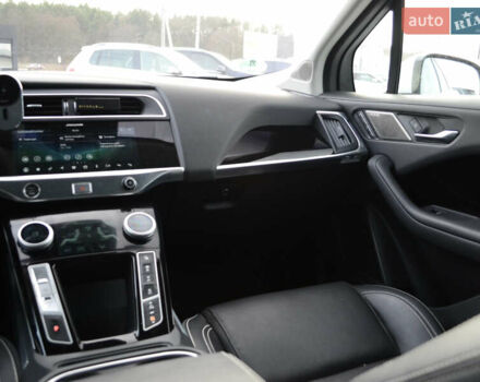 Белый Ягуар I-Pace, объемом двигателя 0 л и пробегом 99 тыс. км за 23999 $, фото 21 на Automoto.ua