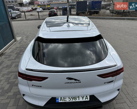 Белый Ягуар I-Pace, объемом двигателя 0 л и пробегом 99 тыс. км за 27999 $, фото 9 на Automoto.ua