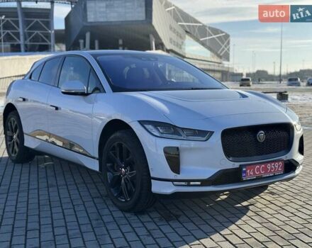 Белый Ягуар I-Pace, объемом двигателя 0 л и пробегом 81 тыс. км за 23500 $, фото 2 на Automoto.ua