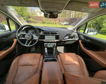 Белый Ягуар I-Pace, объемом двигателя 0 л и пробегом 43 тыс. км за 27300 $, фото 27 на Automoto.ua