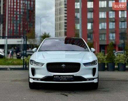 Белый Ягуар I-Pace, объемом двигателя 0 л и пробегом 37 тыс. км за 28900 $, фото 4 на Automoto.ua