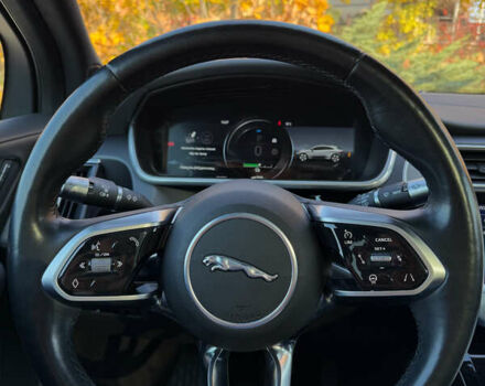 Белый Ягуар I-Pace, объемом двигателя 0 л и пробегом 130 тыс. км за 21950 $, фото 10 на Automoto.ua