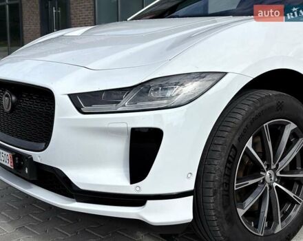 Білий Ягуар I-Pace, об'ємом двигуна 0 л та пробігом 96 тис. км за 23500 $, фото 4 на Automoto.ua