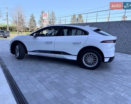 Белый Ягуар I-Pace, объемом двигателя 0 л и пробегом 83 тыс. км за 23200 $, фото 14 на Automoto.ua