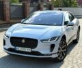 Белый Ягуар I-Pace, объемом двигателя 0 л и пробегом 70 тыс. км за 24999 $, фото 1 на Automoto.ua