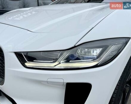Белый Ягуар I-Pace, объемом двигателя 0 л и пробегом 105 тыс. км за 24999 $, фото 18 на Automoto.ua