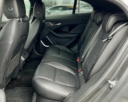 Белый Ягуар I-Pace, объемом двигателя 0 л и пробегом 105 тыс. км за 24999 $, фото 31 на Automoto.ua