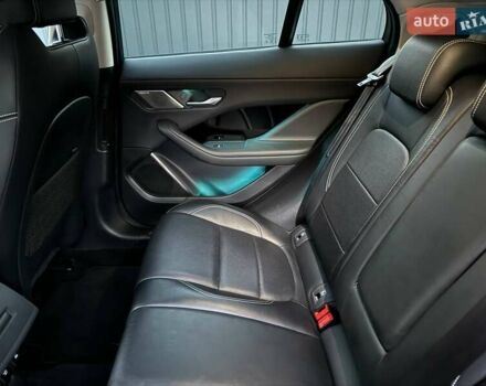 Белый Ягуар I-Pace, объемом двигателя 0 л и пробегом 101 тыс. км за 24700 $, фото 68 на Automoto.ua