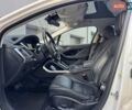 Белый Ягуар I-Pace, объемом двигателя 0 л и пробегом 117 тыс. км за 24990 $, фото 46 на Automoto.ua