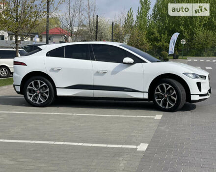 Белый Ягуар I-Pace, объемом двигателя 0 л и пробегом 33 тыс. км за 35500 $, фото 3 на Automoto.ua