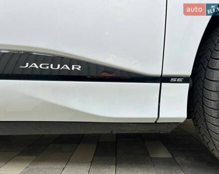 Белый Ягуар I-Pace, объемом двигателя 0 л и пробегом 101 тыс. км за 24700 $, фото 29 на Automoto.ua