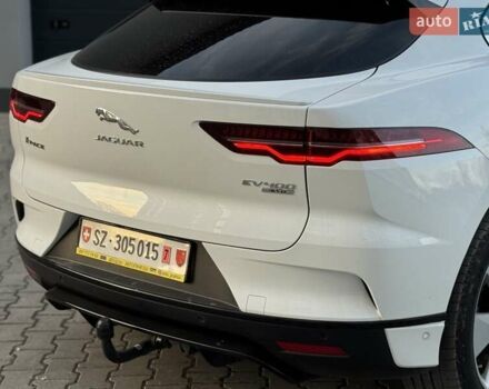 Белый Ягуар I-Pace, объемом двигателя 0 л и пробегом 117 тыс. км за 24990 $, фото 24 на Automoto.ua