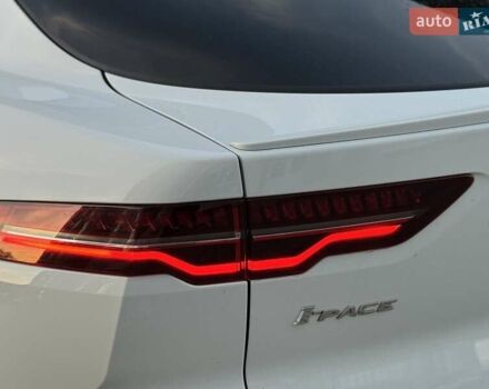 Белый Ягуар I-Pace, объемом двигателя 0 л и пробегом 117 тыс. км за 24990 $, фото 41 на Automoto.ua