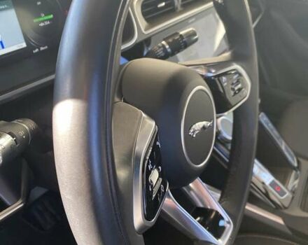 Белый Ягуар I-Pace, объемом двигателя 0 л и пробегом 102 тыс. км за 24100 $, фото 8 на Automoto.ua