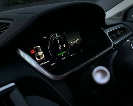 Белый Ягуар I-Pace, объемом двигателя 0 л и пробегом 101 тыс. км за 24700 $, фото 40 на Automoto.ua