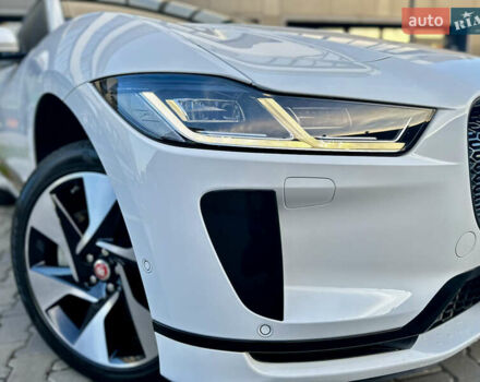 Білий Ягуар I-Pace, об'ємом двигуна 0 л та пробігом 42 тис. км за 31300 $, фото 7 на Automoto.ua