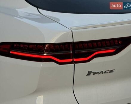 Білий Ягуар I-Pace, об'ємом двигуна 0 л та пробігом 117 тис. км за 24990 $, фото 21 на Automoto.ua