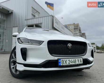 Белый Ягуар I-Pace, объемом двигателя 0 л и пробегом 58 тыс. км за 26500 $, фото 8 на Automoto.ua