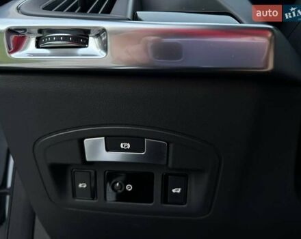 Белый Ягуар I-Pace, объемом двигателя 0 л и пробегом 101 тыс. км за 24700 $, фото 91 на Automoto.ua