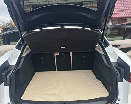 Белый Ягуар I-Pace, объемом двигателя 0 л и пробегом 118 тыс. км за 25800 $, фото 17 на Automoto.ua