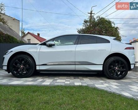 Белый Ягуар I-Pace, объемом двигателя 0 л и пробегом 101 тыс. км за 24700 $, фото 19 на Automoto.ua