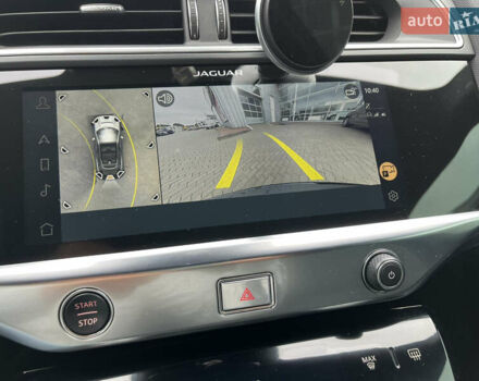 Білий Ягуар I-Pace, об'ємом двигуна 0 л та пробігом 57 тис. км за 28000 $, фото 39 на Automoto.ua