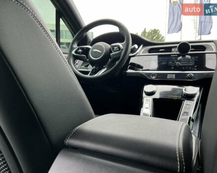 Белый Ягуар I-Pace, объемом двигателя 0 л и пробегом 58 тыс. км за 26500 $, фото 34 на Automoto.ua