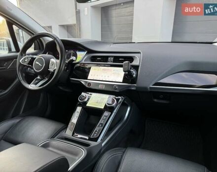 Белый Ягуар I-Pace, объемом двигателя 0 л и пробегом 117 тыс. км за 24990 $, фото 63 на Automoto.ua