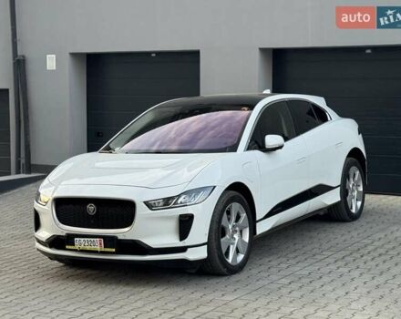 Белый Ягуар I-Pace, объемом двигателя 0 л и пробегом 117 тыс. км за 24990 $, фото 4 на Automoto.ua