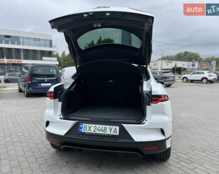 Белый Ягуар I-Pace, объемом двигателя 0 л и пробегом 57 тыс. км за 27500 $, фото 33 на Automoto.ua