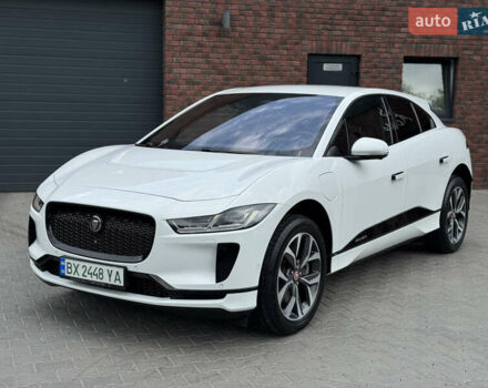 Белый Ягуар I-Pace, объемом двигателя 0 л и пробегом 58 тыс. км за 26500 $, фото 47 на Automoto.ua