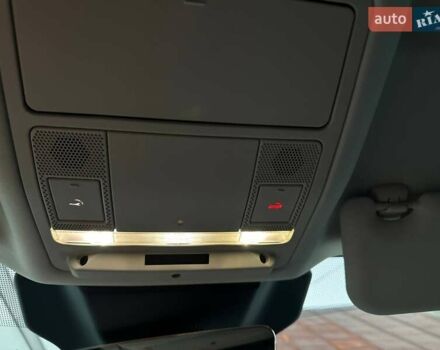 Белый Ягуар I-Pace, объемом двигателя 0 л и пробегом 101 тыс. км за 24700 $, фото 92 на Automoto.ua