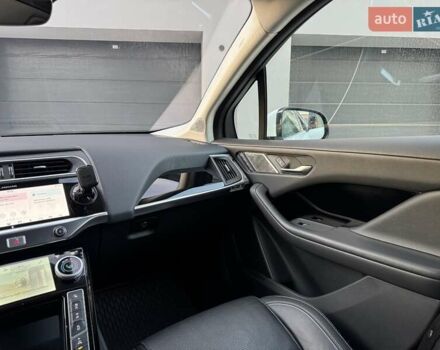 Білий Ягуар I-Pace, об'ємом двигуна 0 л та пробігом 117 тис. км за 24990 $, фото 59 на Automoto.ua