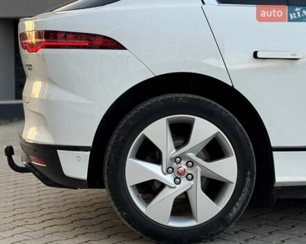 Білий Ягуар I-Pace, об'ємом двигуна 0 л та пробігом 117 тис. км за 24990 $, фото 19 на Automoto.ua
