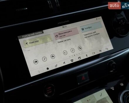 Белый Ягуар I-Pace, объемом двигателя 0 л и пробегом 117 тыс. км за 24990 $, фото 76 на Automoto.ua