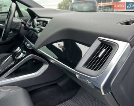 Белый Ягуар I-Pace, объемом двигателя 0 л и пробегом 58 тыс. км за 26500 $, фото 36 на Automoto.ua