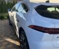 Белый Ягуар I-Pace, объемом двигателя 0 л и пробегом 102 тыс. км за 24100 $, фото 5 на Automoto.ua