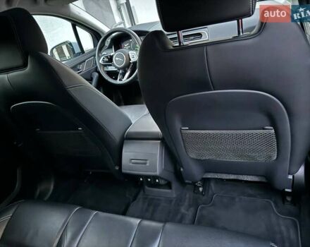 Белый Ягуар I-Pace, объемом двигателя 0 л и пробегом 101 тыс. км за 24700 $, фото 62 на Automoto.ua