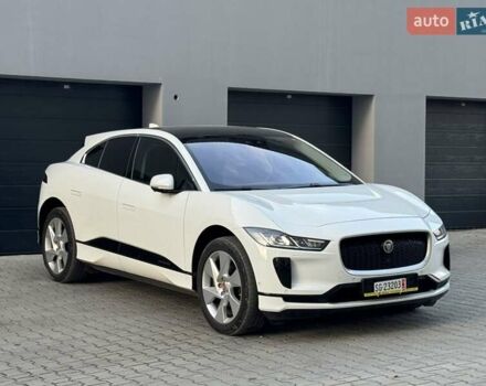 Белый Ягуар I-Pace, объемом двигателя 0 л и пробегом 117 тыс. км за 24990 $, фото 3 на Automoto.ua
