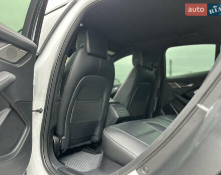 Белый Ягуар I-Pace, объемом двигателя 0 л и пробегом 58 тыс. км за 26500 $, фото 26 на Automoto.ua