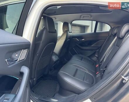 Білий Ягуар I-Pace, об'ємом двигуна 0 л та пробігом 117 тис. км за 24990 $, фото 46 на Automoto.ua